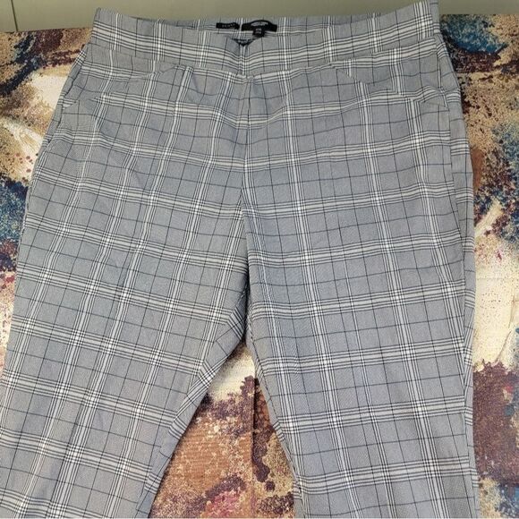 Simply Vera Wang Gray Plaid Skinny Pants, Pull Up, Size 2 XXL Long False Pockets - Picture 4 of 13